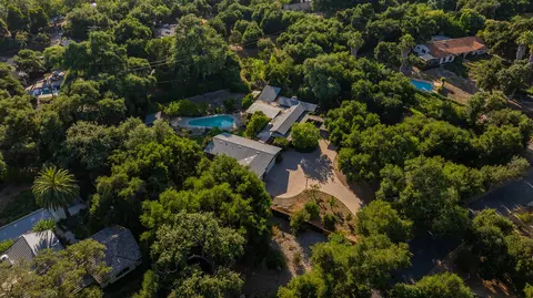 View/Area - 217 Sierra Rd, Ojai, CA 93023 photo 1 of 1