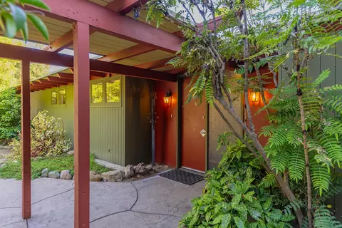 Exterior - 217 Sierra Rd, Ojai, CA 93023 photo 5 of 21