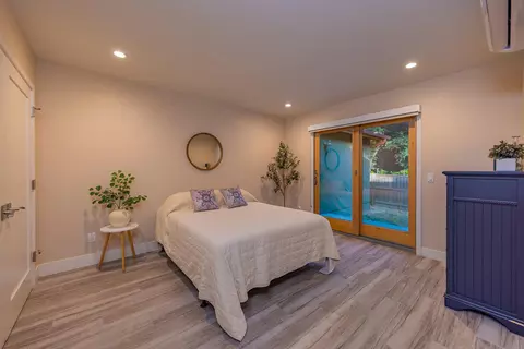 Bedroom - 217 Sierra Rd, Ojai, CA 93023 photo 6 of 6