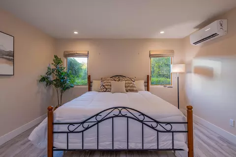 Bedroom - 217 Sierra Rd, Ojai, CA 93023 photo 5 of 6