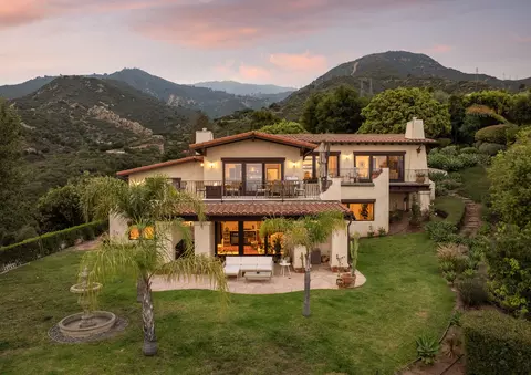 129 W Mountain Dr, Santa Barbara, CA 93103