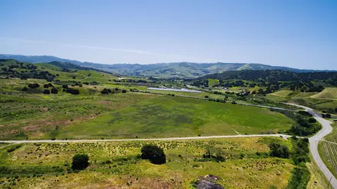 1066 Drum Canyon Rd, Lompoc, CA 93436 photo 2