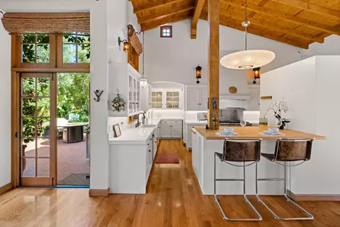 Kitchen - 486 Cota Ln, Montecito, CA 93108 photo 1 of 4