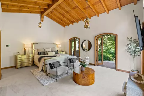 Bedroom - 486 Cota Ln, Montecito, CA 93108 photo 1 of 3