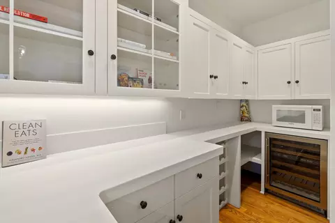 Kitchen - 486 Cota Ln, Montecito, CA 93108 photo 4 of 4