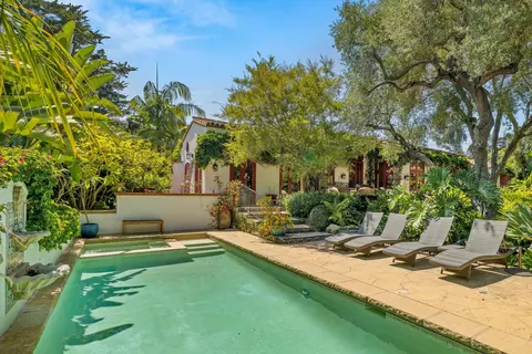 Exterior - 486 Cota Ln, Montecito, CA 93108 photo 11 of 12