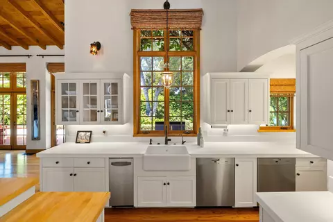 Kitchen - 486 Cota Ln, Montecito, CA 93108 photo 2 of 4