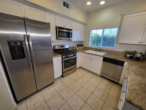 2082 Green Ridge Cir, Lompoc, CA 93436 photo 6