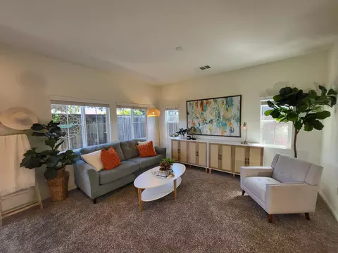 2082 Green Ridge Cir, Lompoc, CA 93436 photo 2