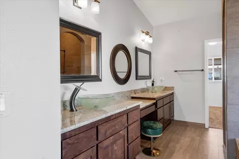 Bath - 312 Alamo, Lompoc, CA 93436 photo 3 of 8