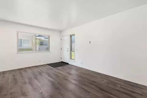 Living - 5985 Hickory St #2, Carpinteria, CA 93013 photo 3 of 3