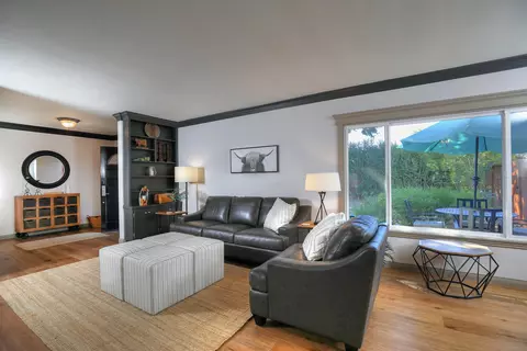 221 Willow Dr, Solvang, CA 93463