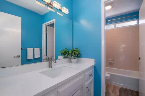Bath - 4476 Falcon Dr, Lompoc, CA 93436 photo 2 of 2