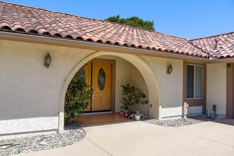 Exterior - 4476 Falcon Dr, Lompoc, CA 93436 photo 2 of 6