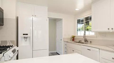 Kitchen - 4030 Constellation Rd, Lompoc, CA 93436 photo 2 of 3