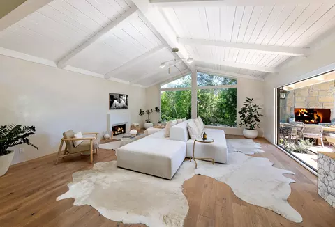 440 Woodley Rd, Santa Barbara, CA 93108