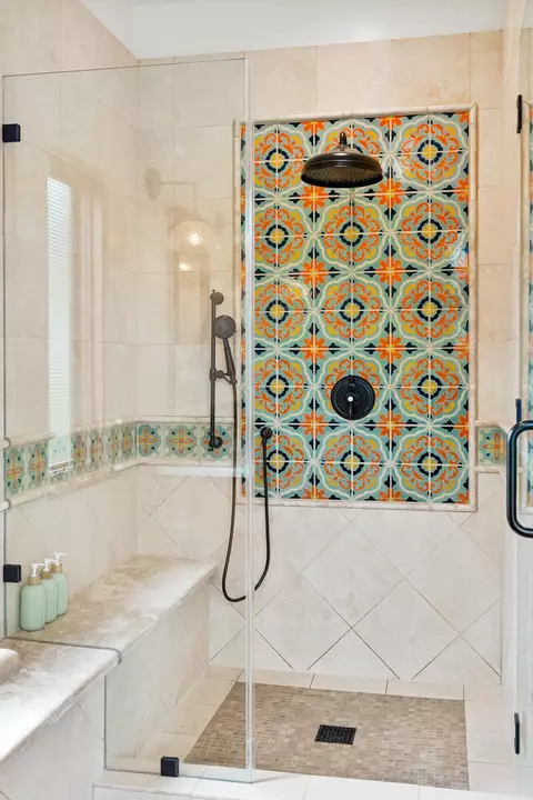 Bath - 176 Ocean View Ave, Carpinteria, CA 93013 photo 4 of 8