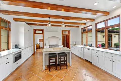 Kitchen - 176 Ocean View Ave, Carpinteria, CA 93013 photo 1 of 5