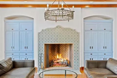 Living - 176 Ocean View Ave, Carpinteria, CA 93013 photo 1 of 1