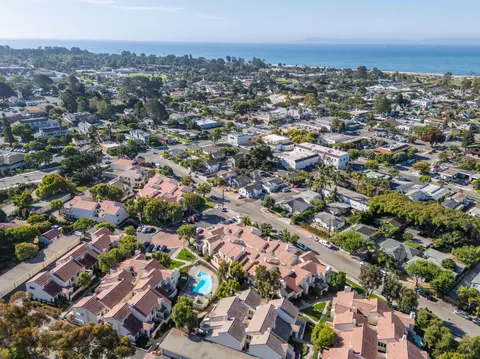 4856 Sawyer Ave, Carpinteria, CA 93013