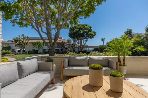 1300 Plaza Pacifica, Montecito, CA 93108 photo 3