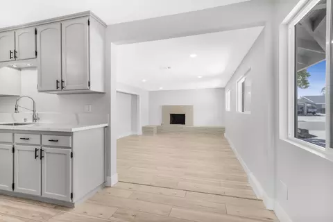 Living - 3440 Via Dona, Lompoc, CA 93436 photo 1 of 6