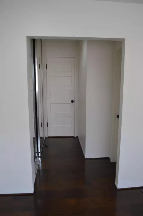 Entry Way - 222 W Chestnut Ave, Lompoc, CA 93436 photo 1 of 1