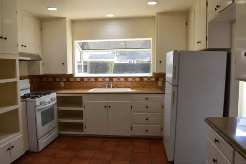 Kitchen - 222 W Chestnut Ave, Lompoc, CA 93436 photo 1 of 2