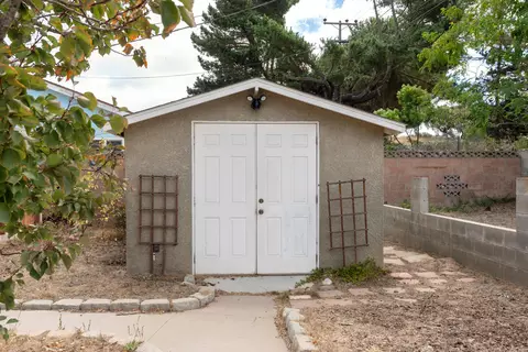 Exterior - 1586 Calle Primera, Lompoc, CA 93436 photo 7 of 9