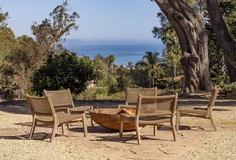 242 Ortega Ridge Rd, Montecito, CA 93108