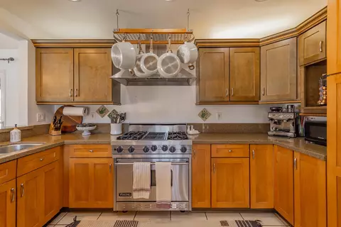 161 Willey St, Ojai, CA 93023 photo 9