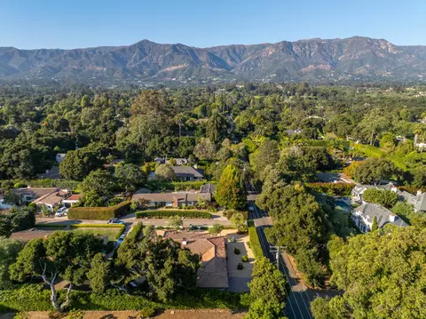 View/Area - 1595 Miramar Ln, Montecito, CA 93108 photo 2 of 4