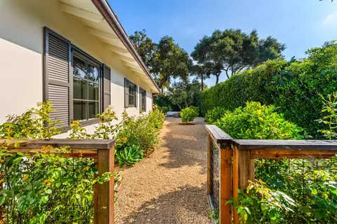 Exterior - 1595 Miramar Ln, Montecito, CA 93108 photo 6 of 15