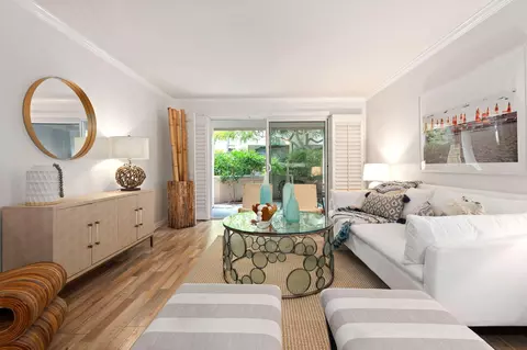 117 Por La Mar Cir, Santa Barbara, CA 93103