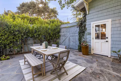 Exterior - 409 E Valerio St, Santa Barbara, CA 93101 photo 7 of 14