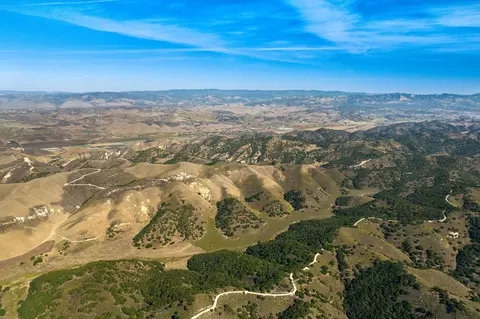 0 Ca-135, Los Alamos, CA 93440