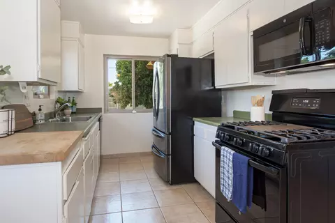 Kitchen - 628 N 5th St, Lompoc, CA 93436 photo 2 of 3