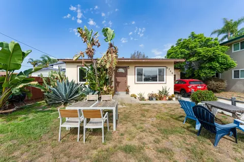 6746 Trigo 6745 Pasado Rd, Isla Vista, CA 93117