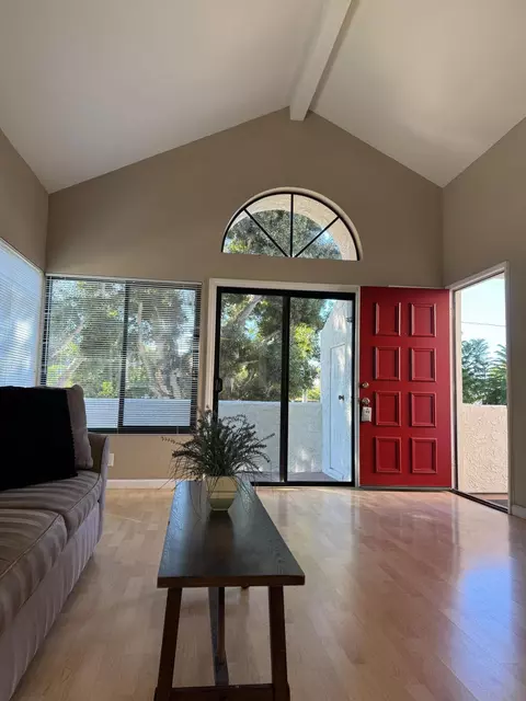 4956 Sawyer Ave, Carpinteria, CA 93013