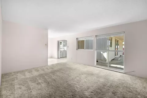 509 N 2nd St, Lompoc, CA 93436 photo 4