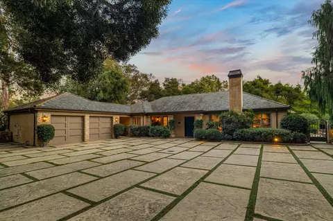 712 Ashley Rd, Santa Barbara, CA 93108