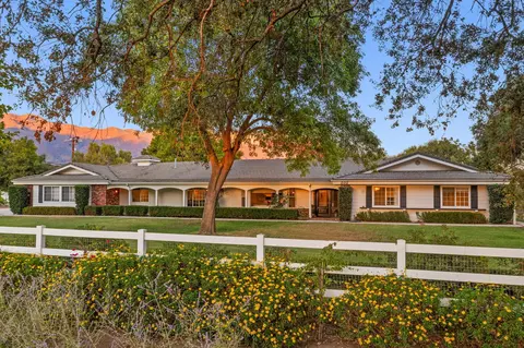 202 Boardman Rd, Ojai, CA 93023