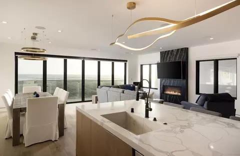 Kitchen - 703 Mandalay Beach Rd, Oxnard, CA 93035 photo 1 of 3