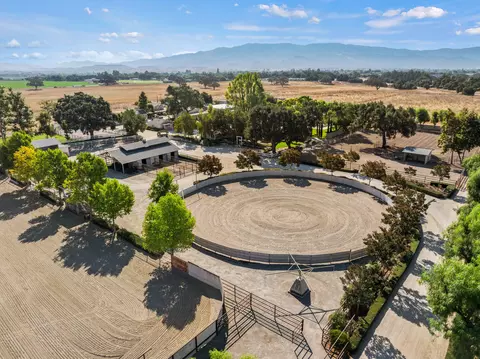 3248 Roblar Ave, Santa Ynez, CA 93460