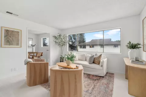 391 Northgate Dr #D, Goleta, CA 93117