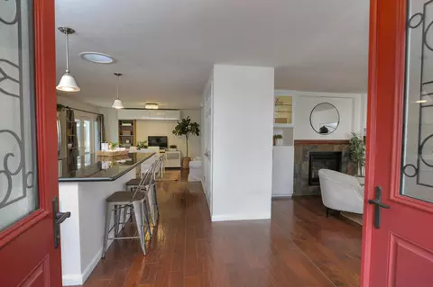 87 Deerhurst Dr, Goleta, CA 93117 photo 4