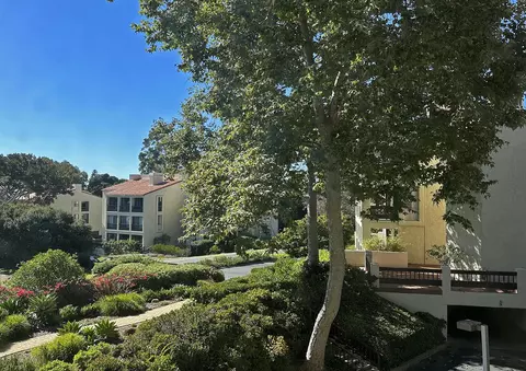 Exterior - 84 Seaview Dr, Montecito, CA 93108 photo 3 of 6