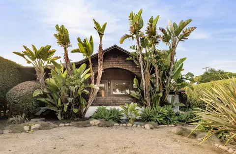 1126 Las Olas Ave, Santa Barbara, CA 93109