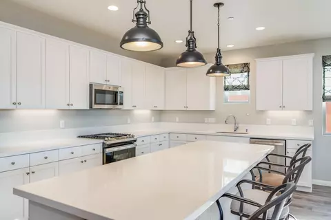 Kitchen - 122 Junegrass Ct, Lompoc, CA 93436 photo 1 of 3