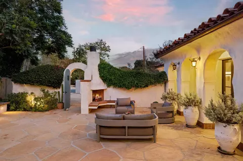 Exterior - 145 Olive Mill Ln, Montecito, CA 93108 photo 8 of 11